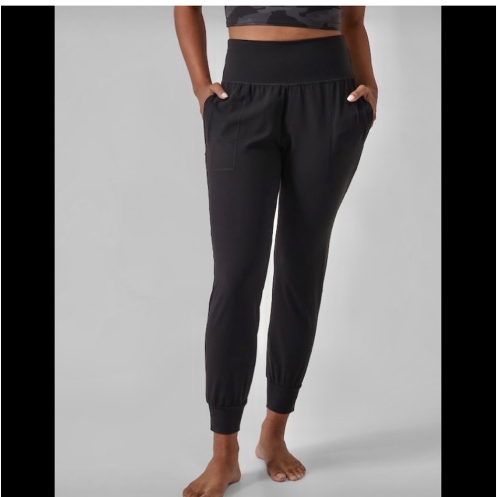 NWT-Athleta Salutation Black Jogger, Extra Large/Tall, Medium, 1X, S/P, L, XL
